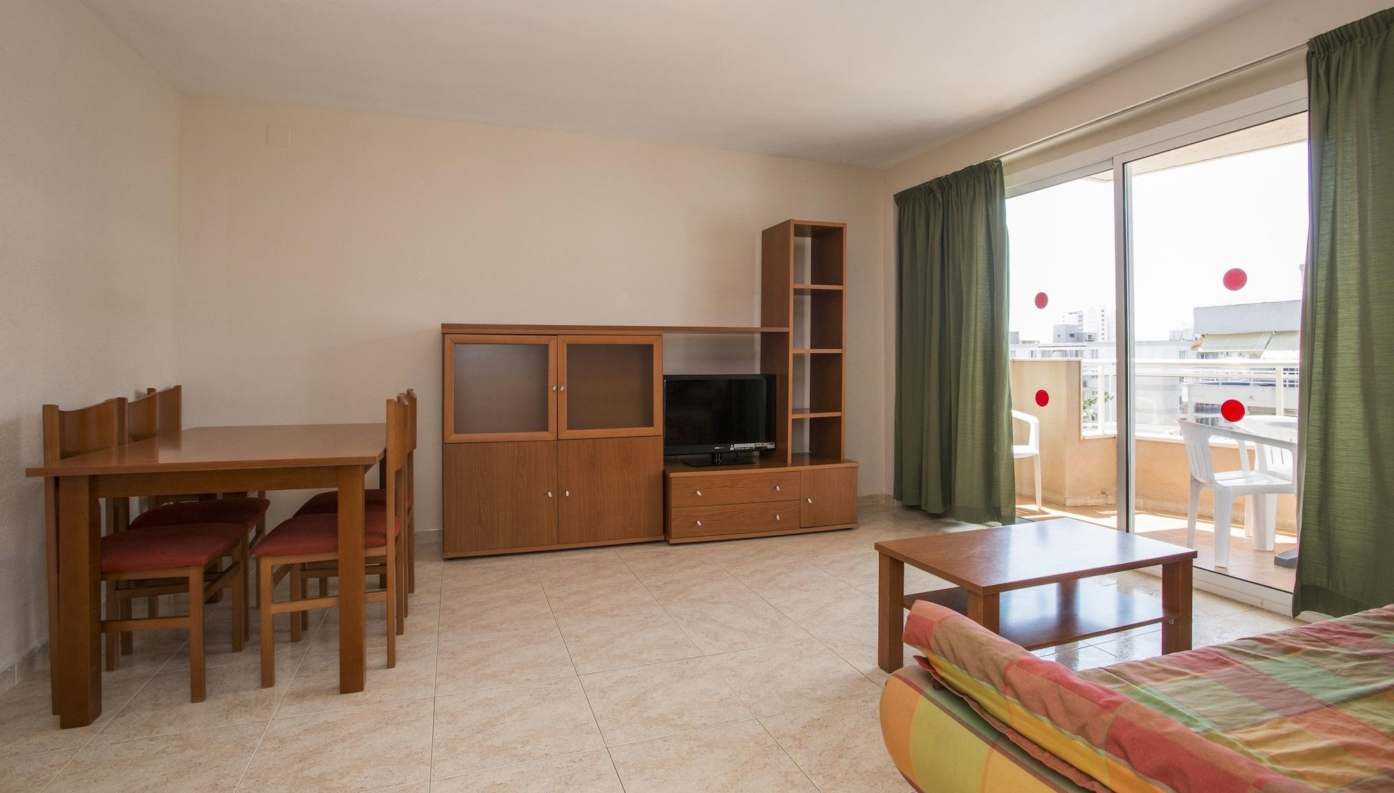 California Apartments ซาลอว์ ภายนอก รูปภาพ