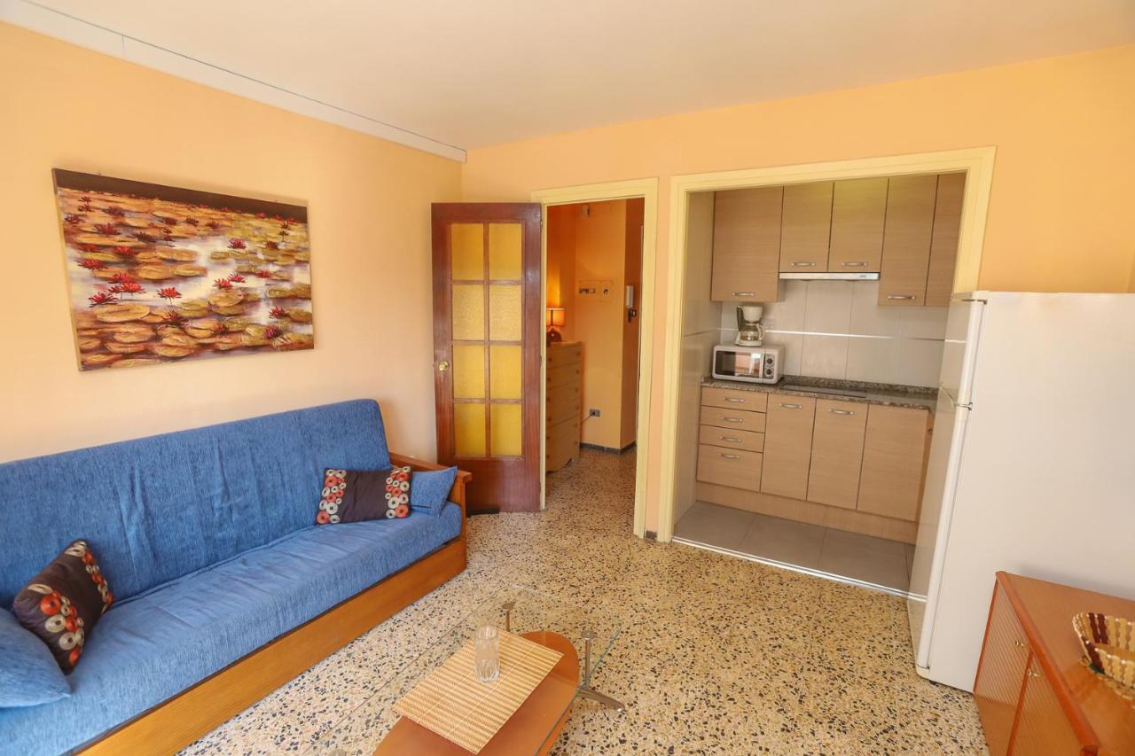 California Apartments ซาลอว์ ภายนอก รูปภาพ